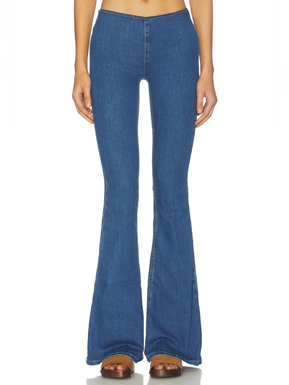 Penny Pull On Jean in Riviera
Free People